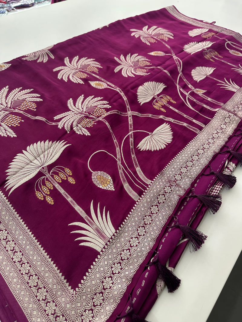Pure Banarsi Crepe Silk Saree,, silver and gold weaving all over 🌹-AU15
