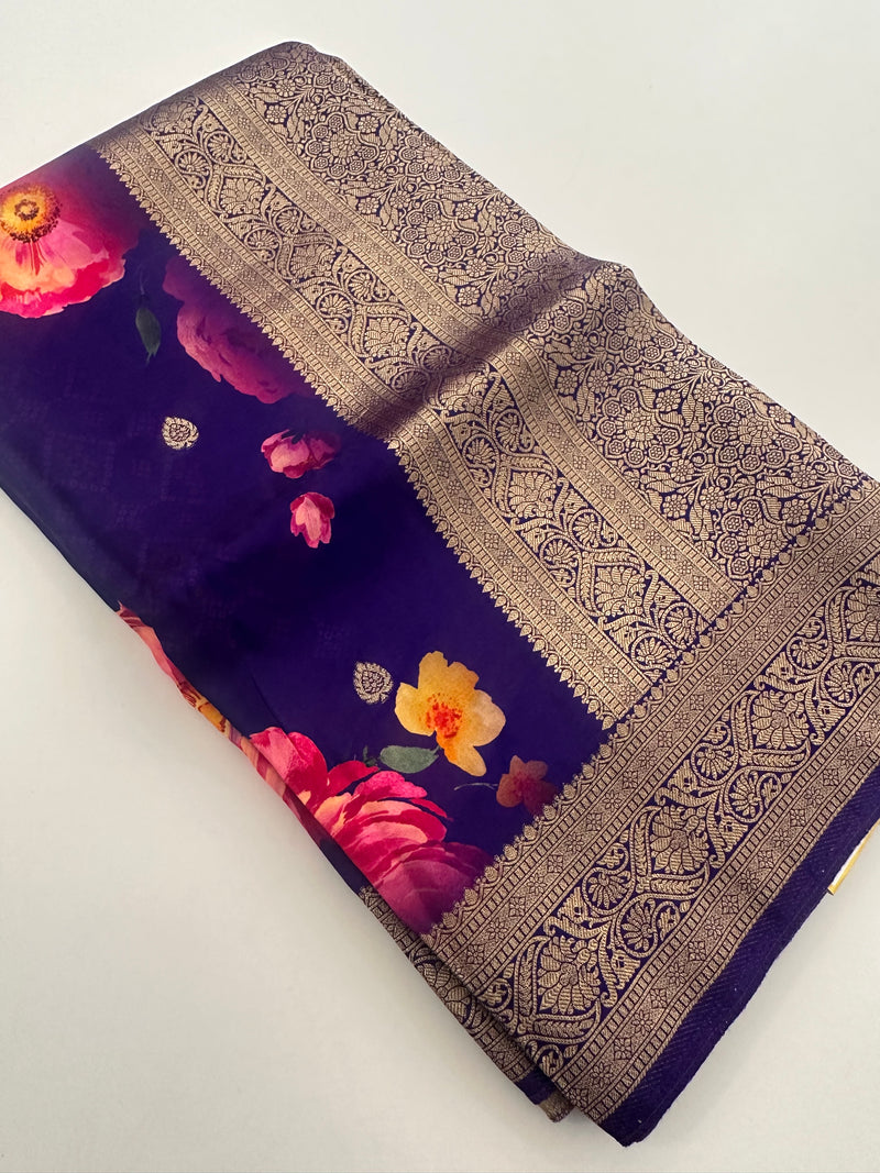 Digital Printed Premium Viscose Sarees In Big Floral Prints and Plain Self Blouse with Gold Weaving Border and and Rich Weaving Pallu🌹JU27