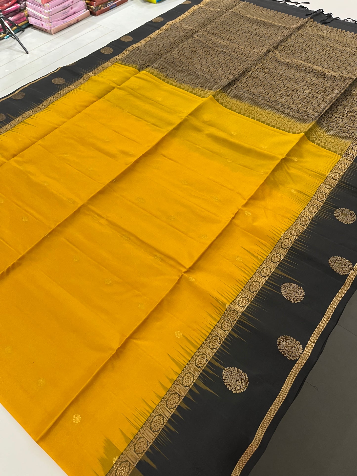 Pure Kanjeevaram silk