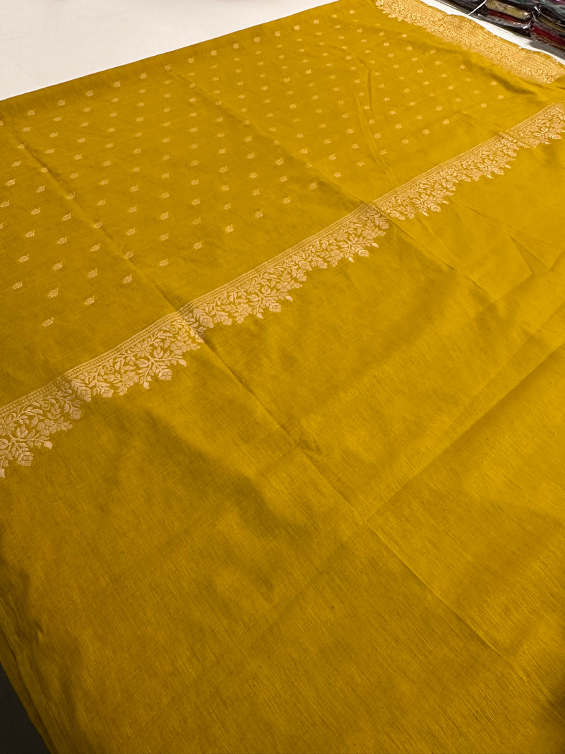 Venkatagiri fancy soft Linen Cotton sarees with self blouse and fancy Border and Butties all over 🌹-AU9