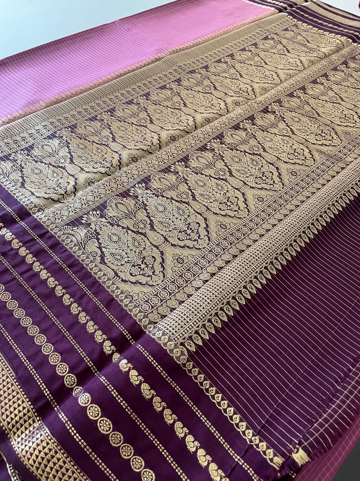 Crape Banarasi Checks Contrast