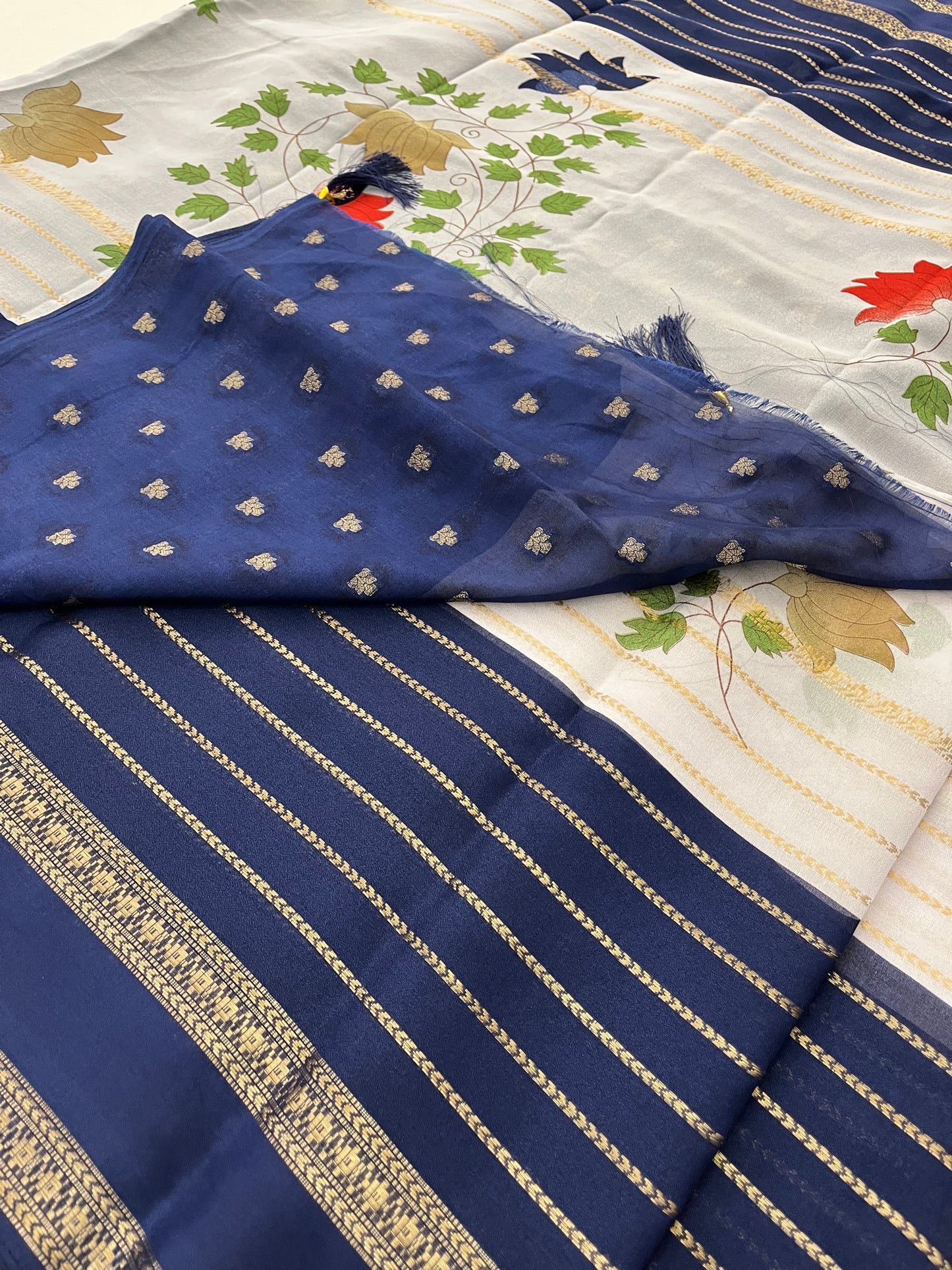AP18 Floral chiffon