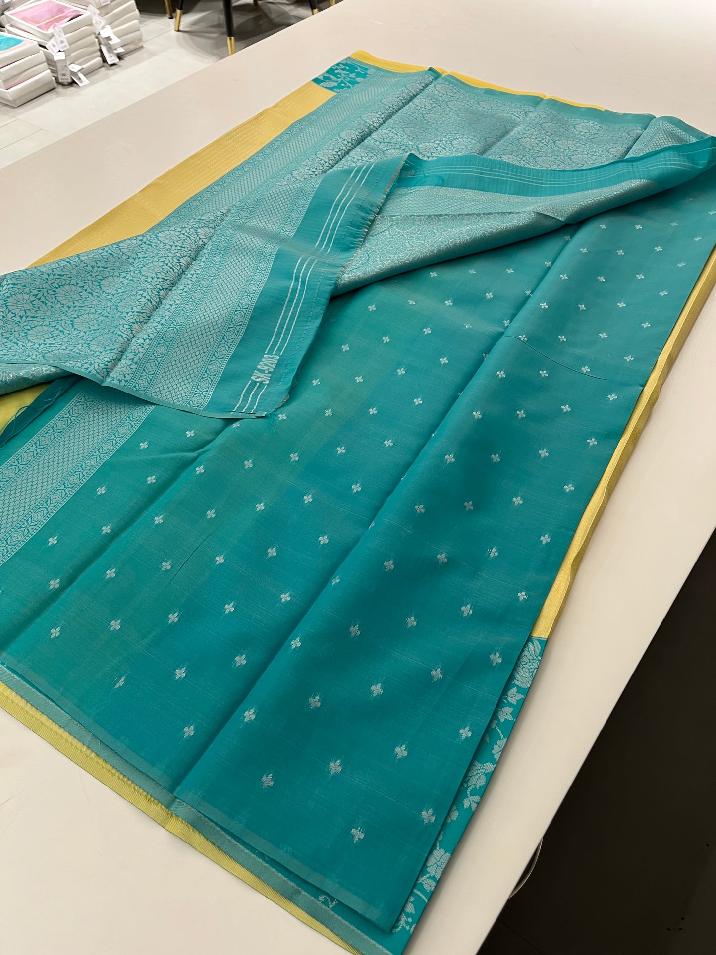 710 Valkalam Silk/Semi Silk