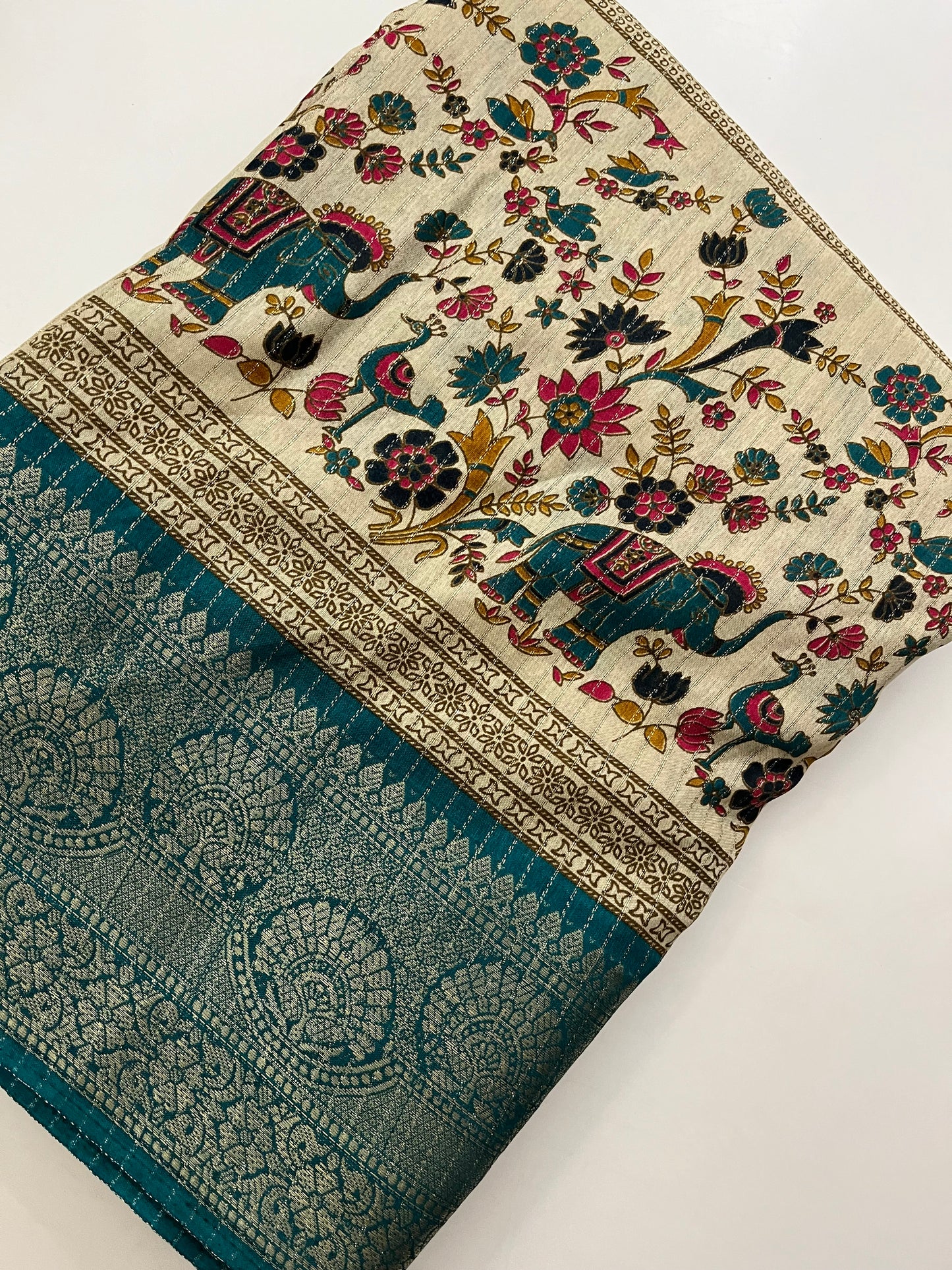 Tussar Zari Lines