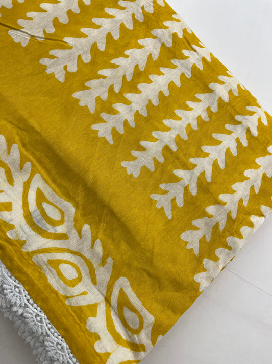 Fancy Soft Cotton Saree With Extra White chikankari Blouse