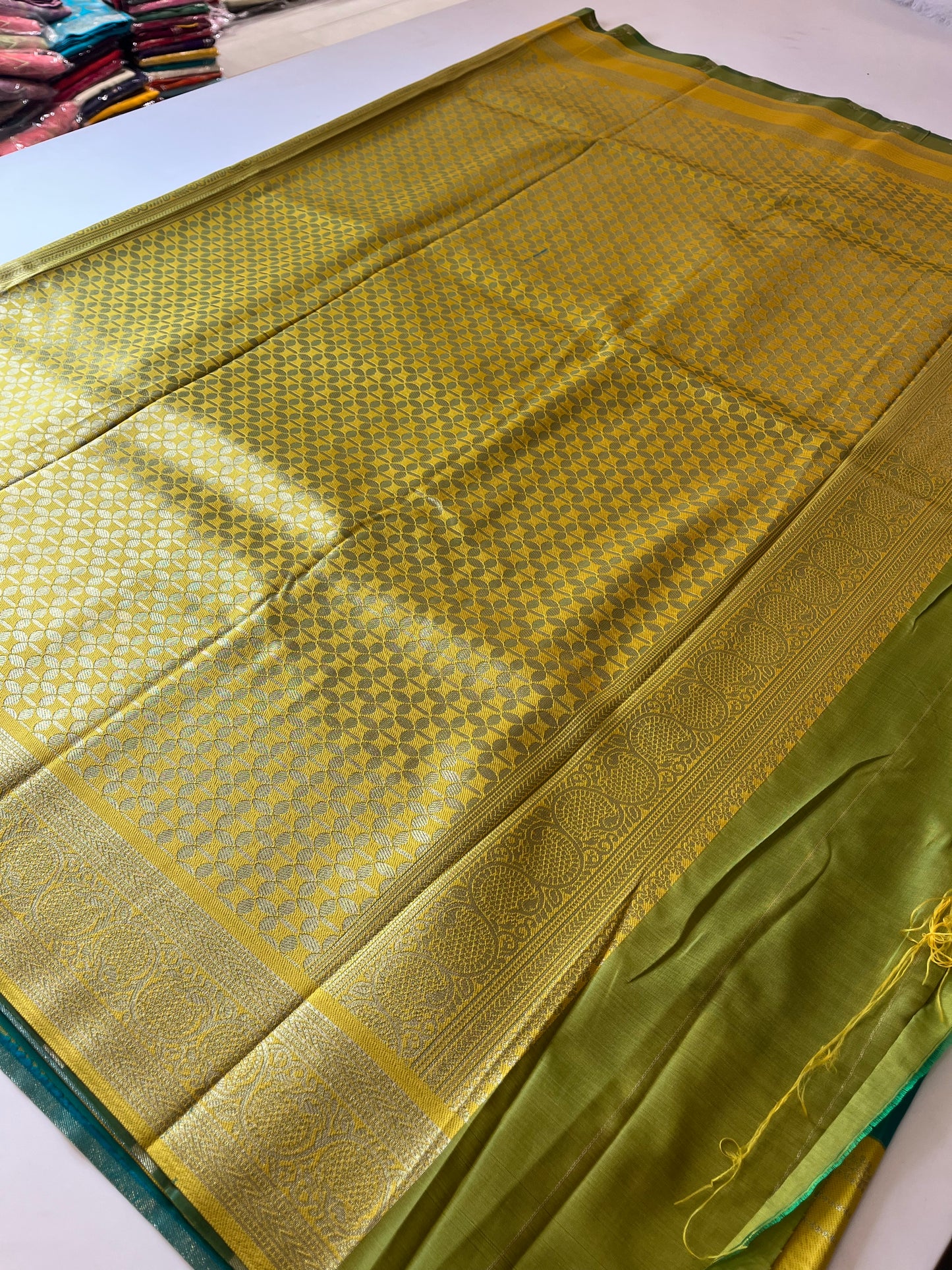 Valkalam Silk
