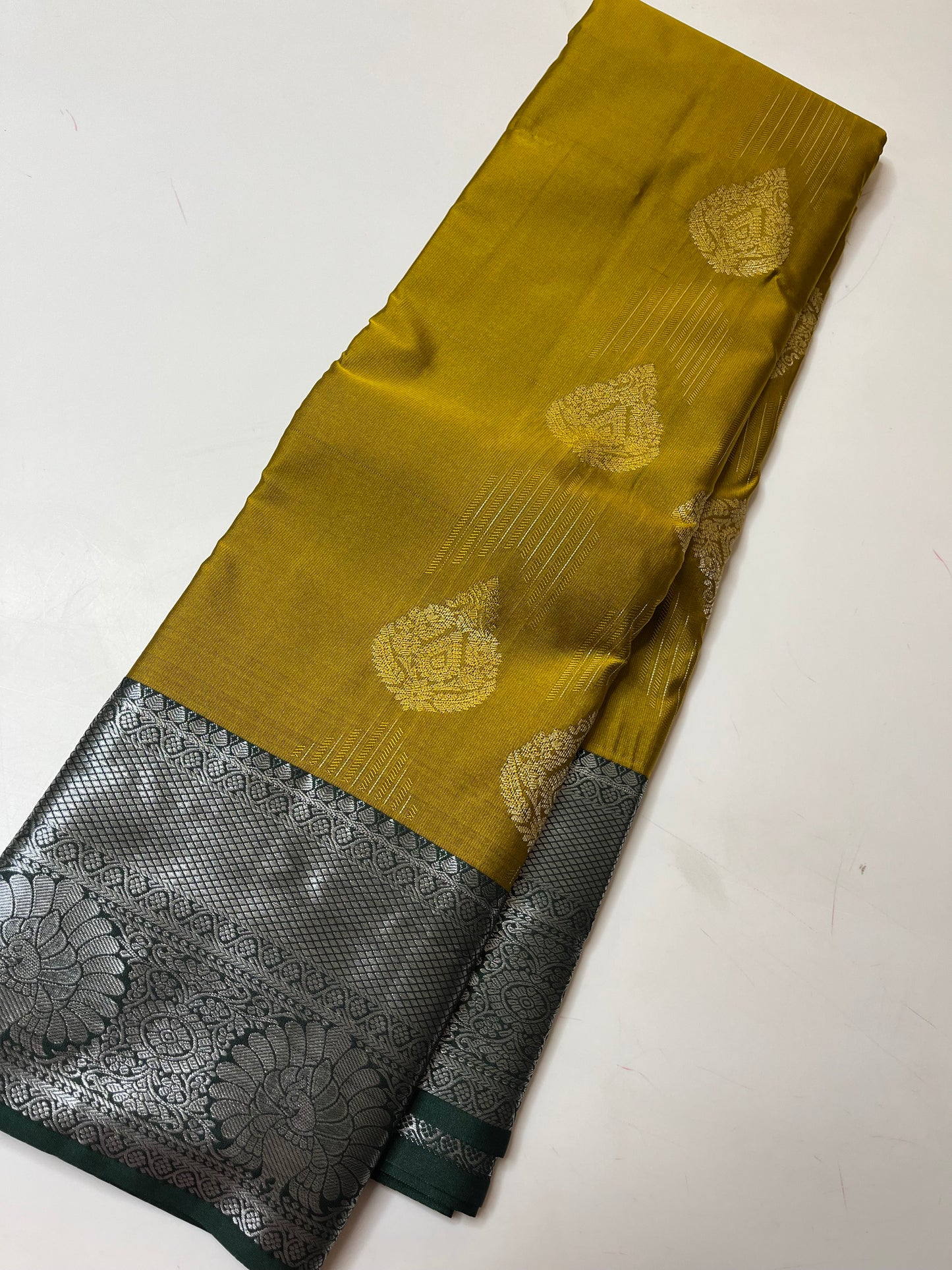 281 Mini Kanjeevaram Silk