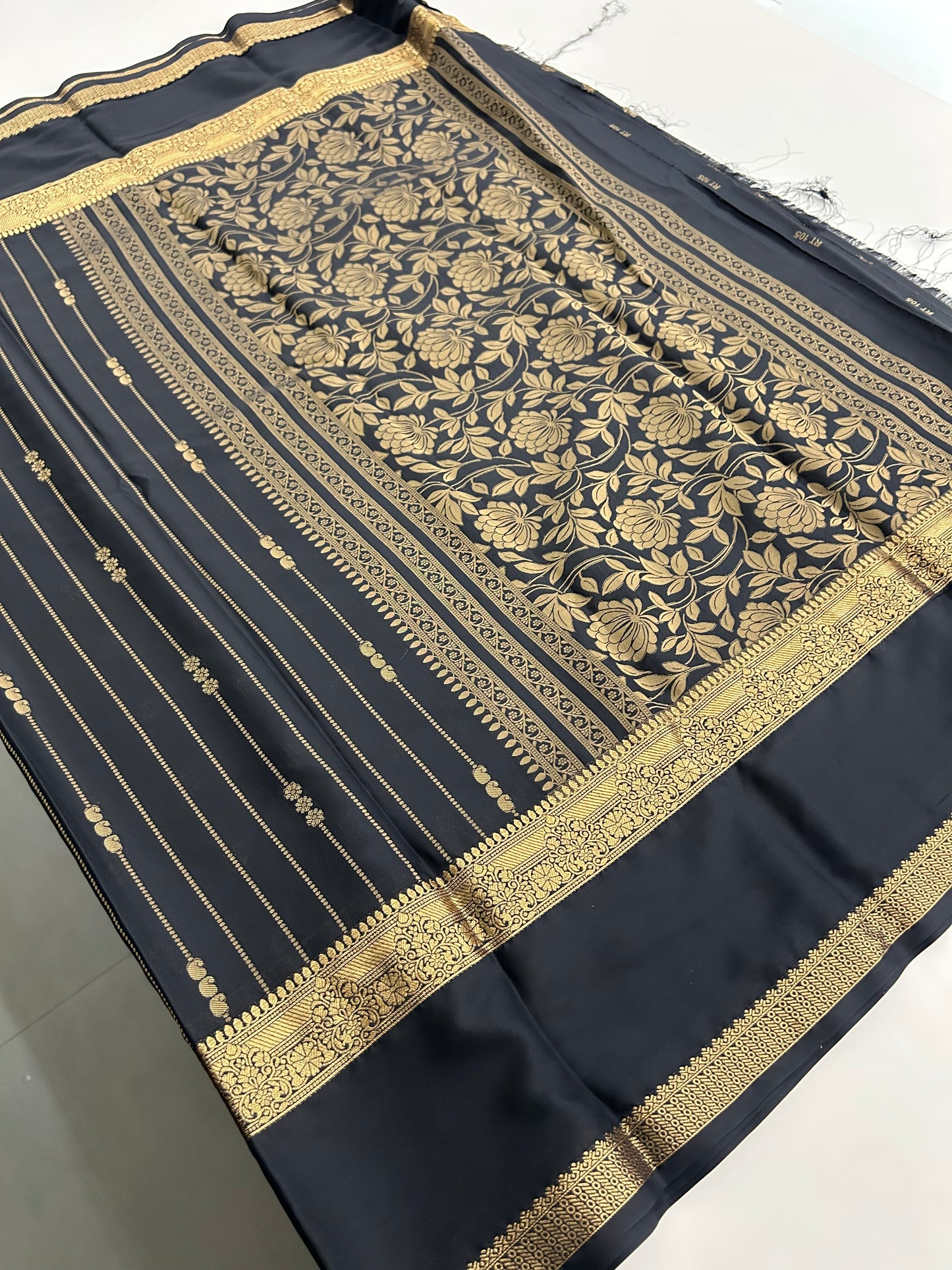 Crape Silk Fancy-M20