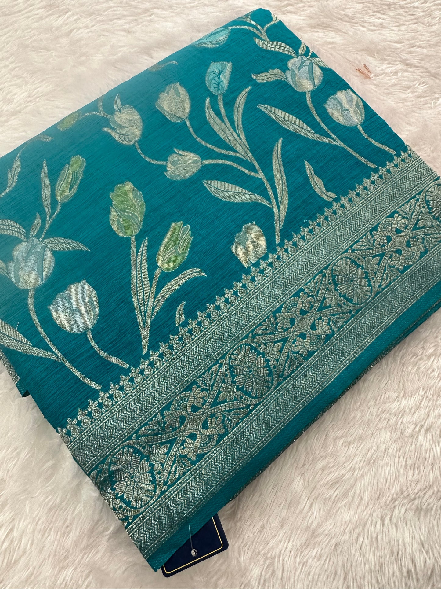 Tulips Linen Premium Saree-M13