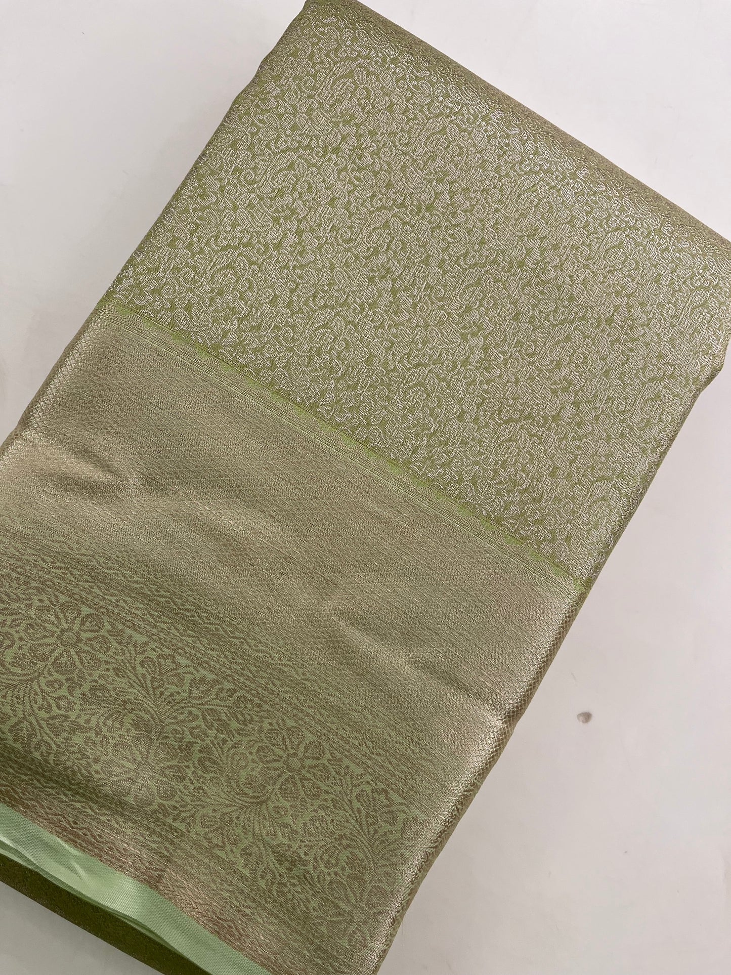 Jun19 Semi Tissue Silk