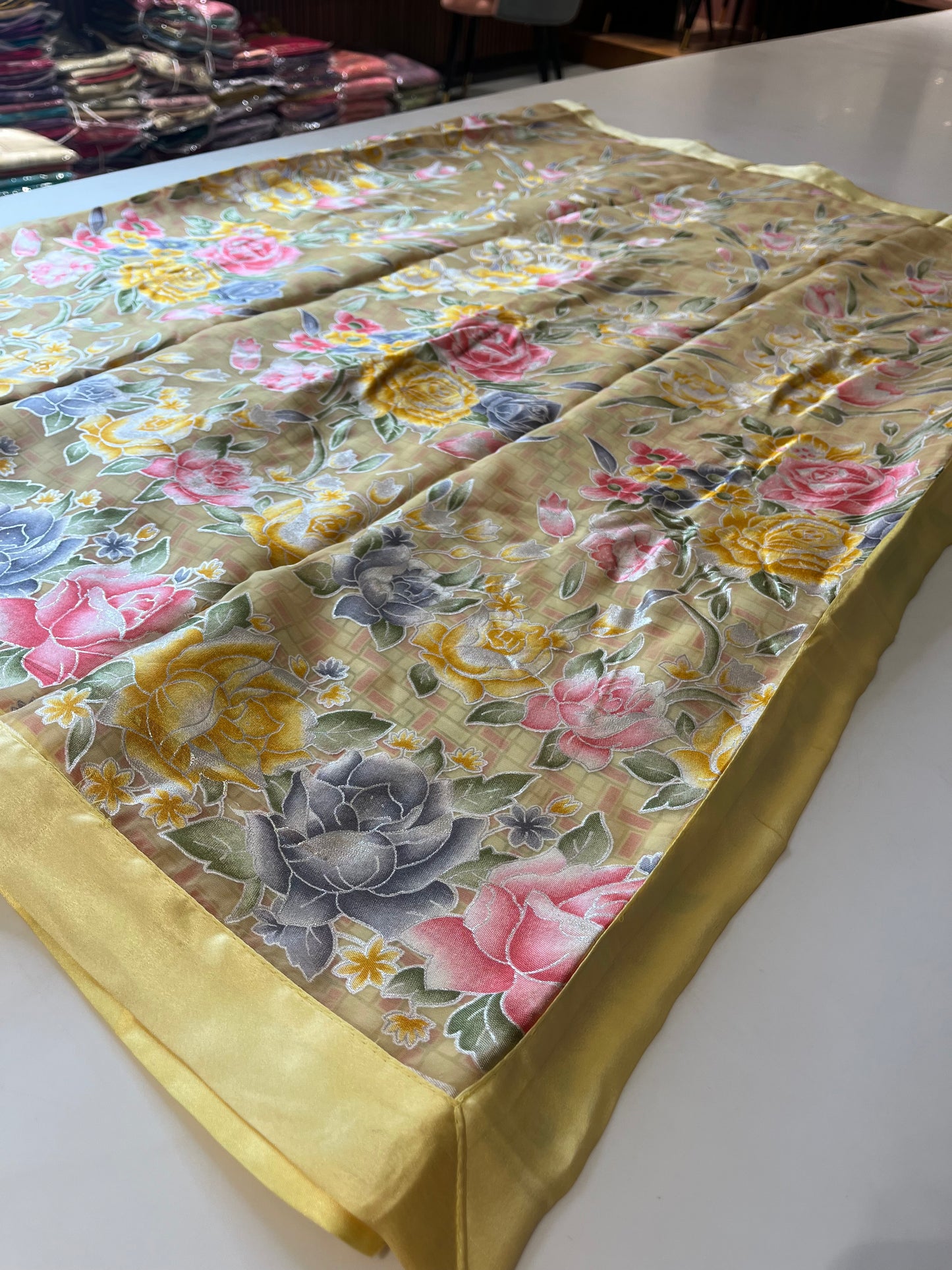 Brosso Chiffon satin Border Premium