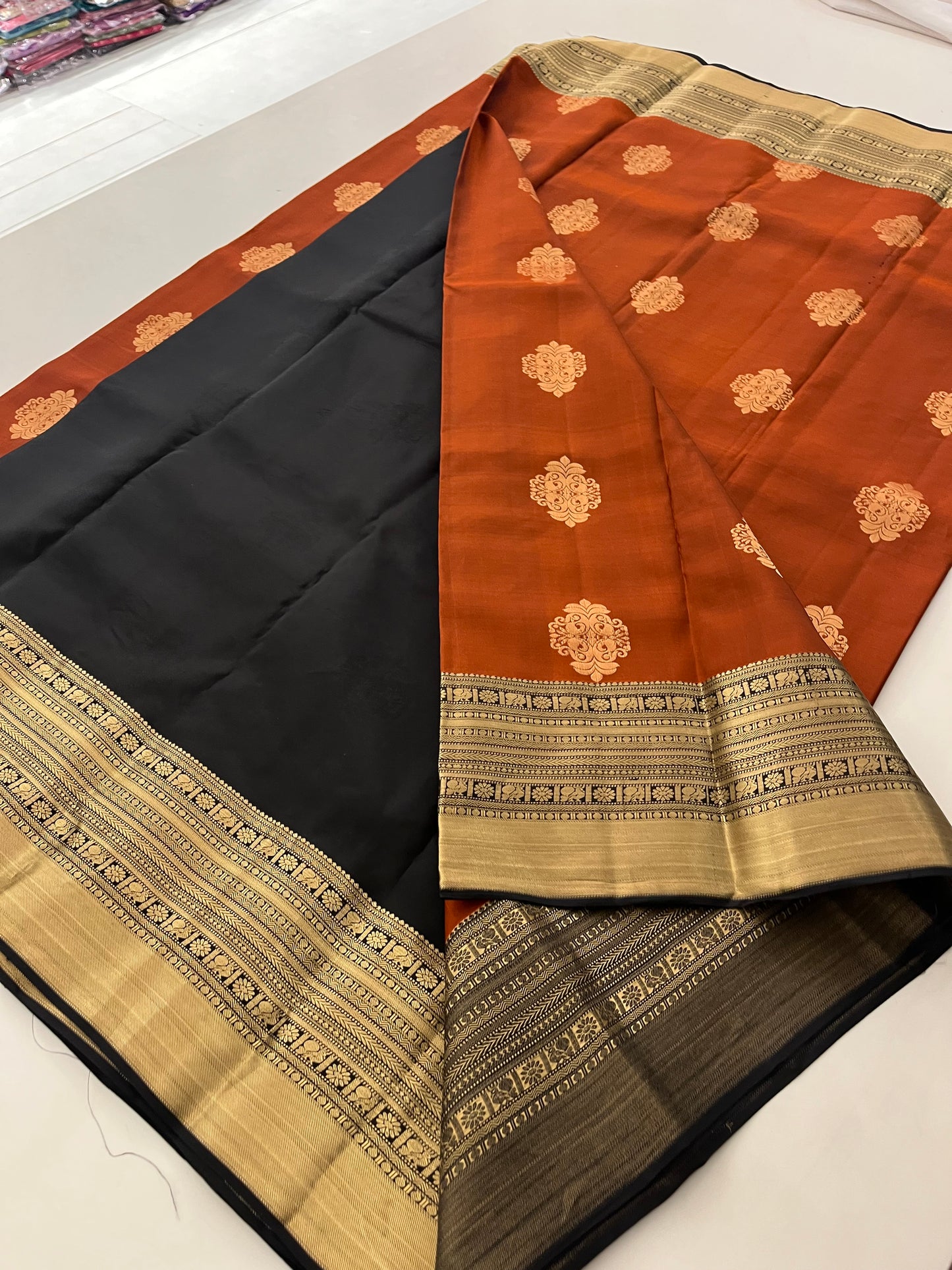 Ju4pure Mix silk saree
