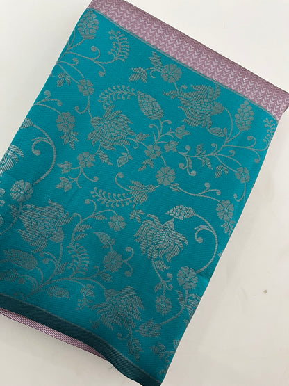 312 Valkalam Semi silk