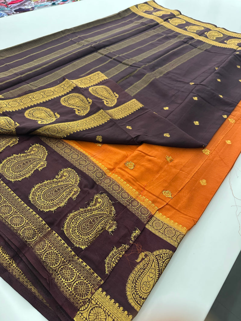 Vintage Semi Crepe Silk Saree with contrast butti blouse and mango border-Au15
