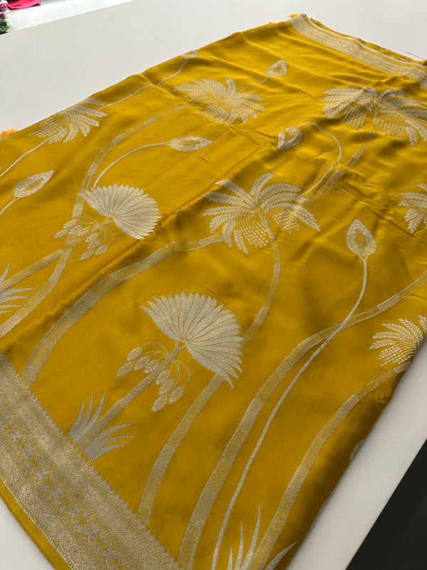 Yellow Pure Banarasi Crepe Silk Saree with Tree Design Silver Weaving - AU15