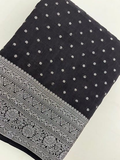 Ju9 Banarasi Crepe Silver