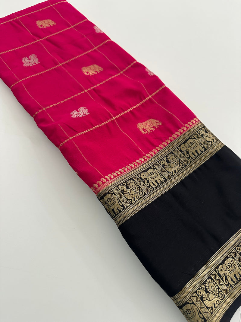 Premium Semi Mysore Silk sarees with silver and gold weavings and contrast blouse piece🌹-AU9