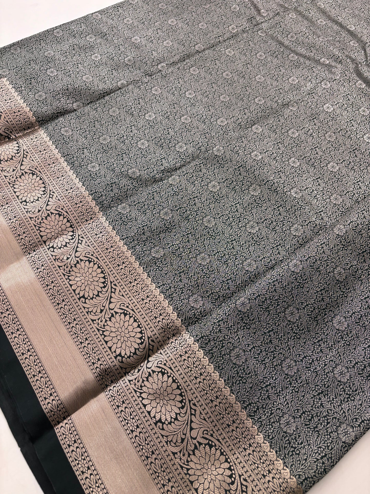 Tissue semi silk