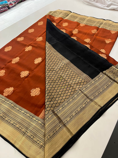 Ju4pure Mix silk saree