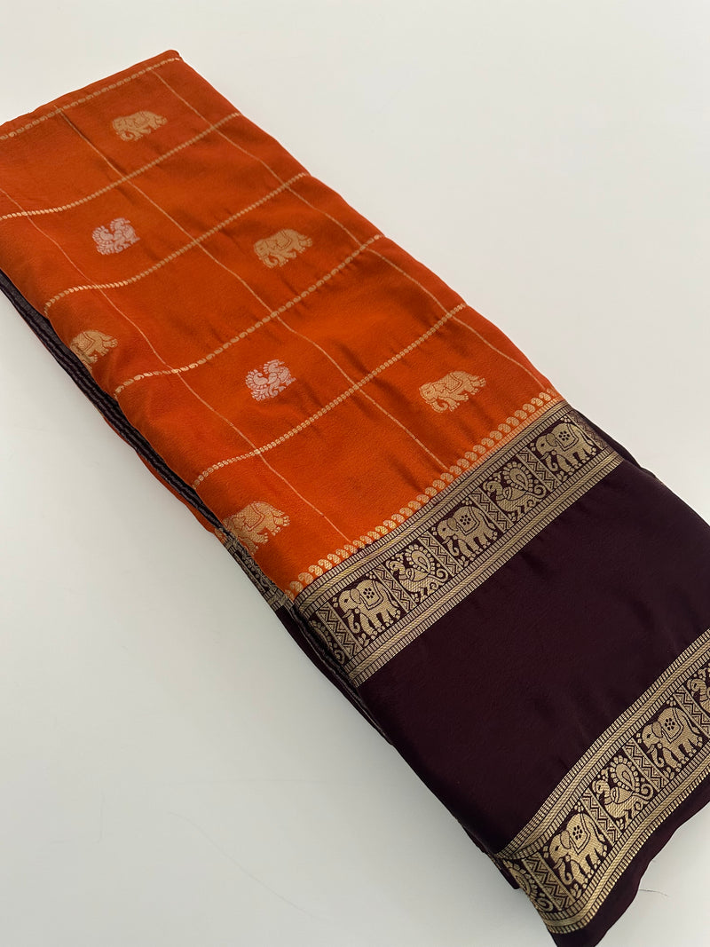 Premium Semi Mysore Silk sarees with silver and gold weavings and contrast blouse piece🌹-AU9