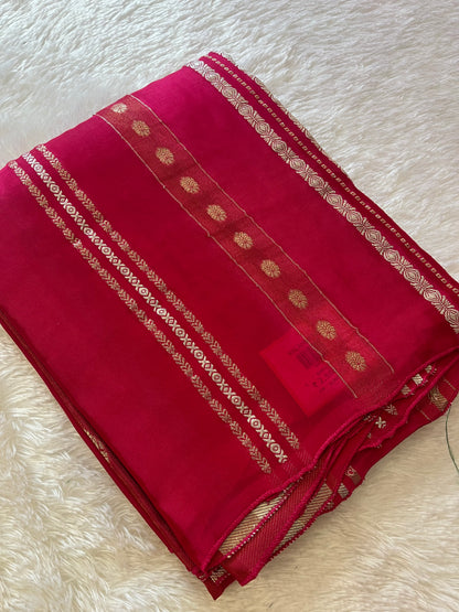 Fancy Chinnon Borderless