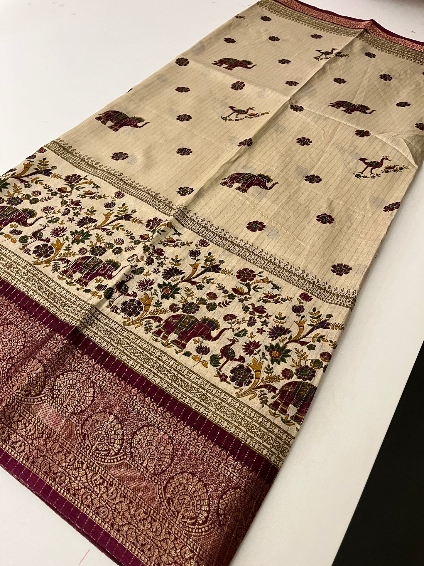 Tussar Zari Lines