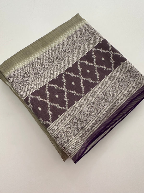 Traditional South Indian Style Crafred Pure Viscose Saree Distinguished by intricate weaving🌹 -JU15