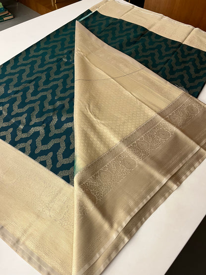 Ju11 Semi Silk