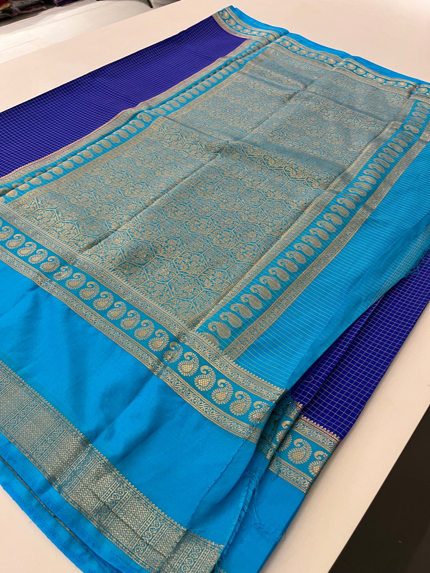 Crepe Small Checks Bentex Border