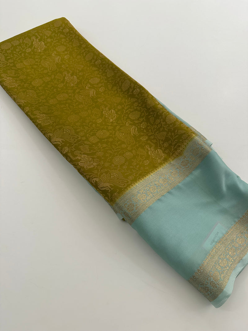 Crepe Silk Brocade Fancy Saree,, contrast border and contrast blouse piece 🌹 - AU10