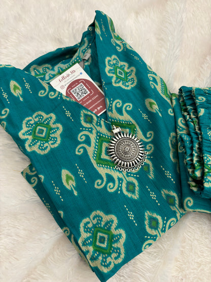 Office Wear Kurti With Pendant