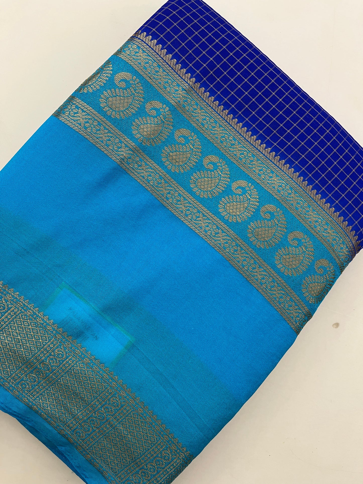 Crepe Small Checks Bentex Border