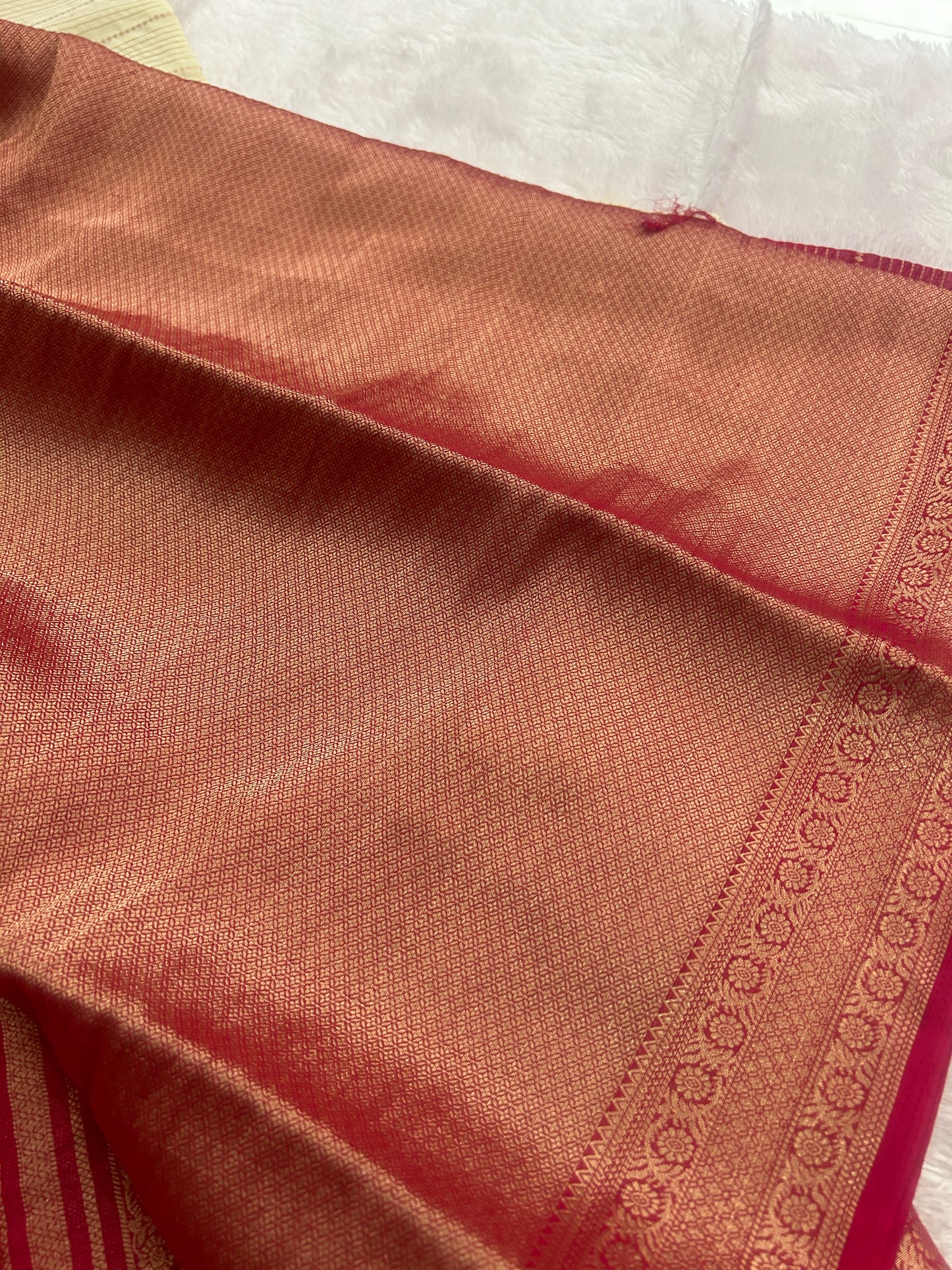 Striped Contrast Semi Mysore Silk