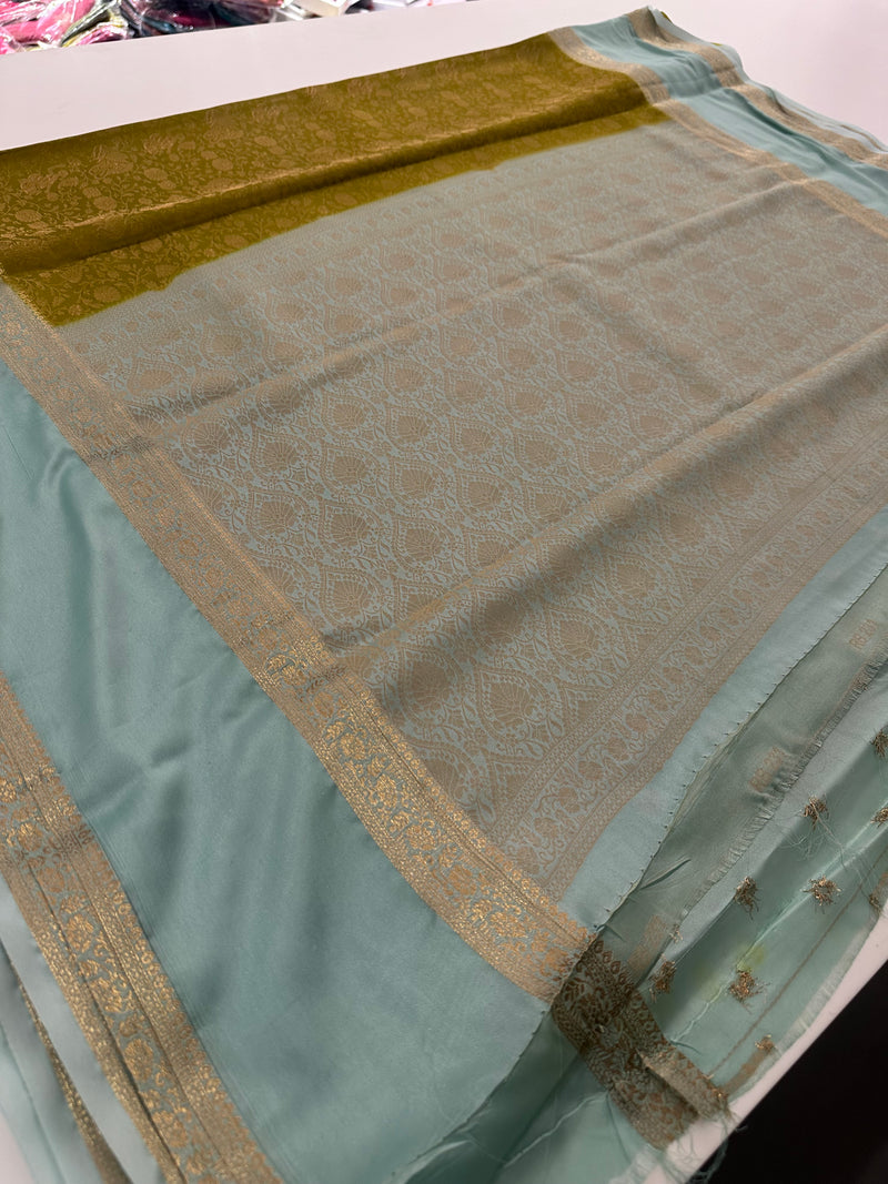 Crepe Silk Brocade Fancy Saree,, contrast border and contrast blouse piece 🌹 - AU10