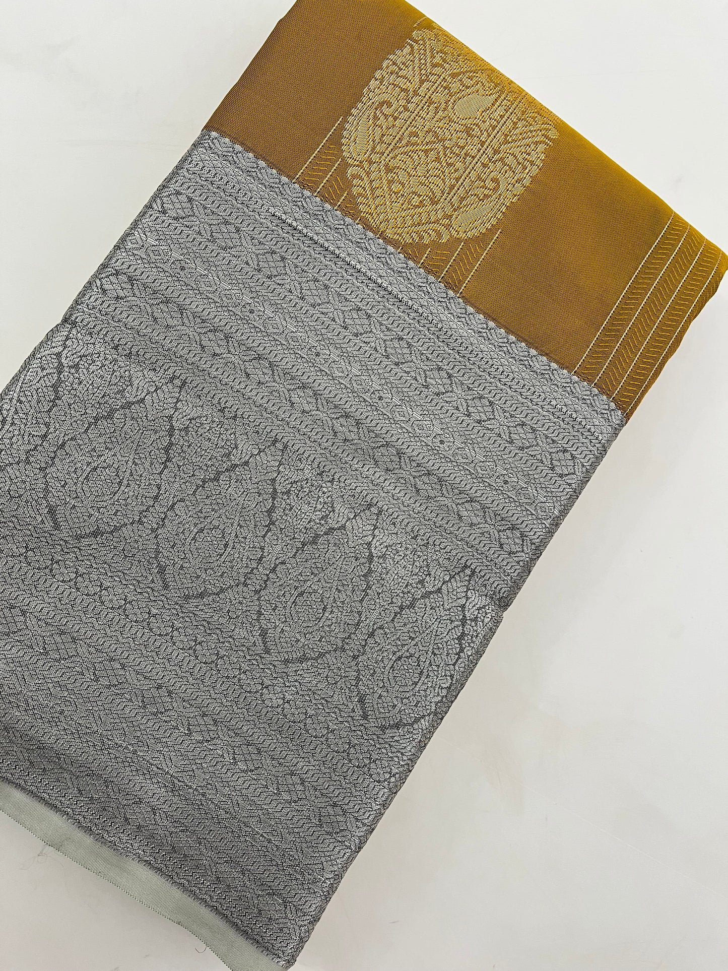 Semi Kanchi  Silk Saree