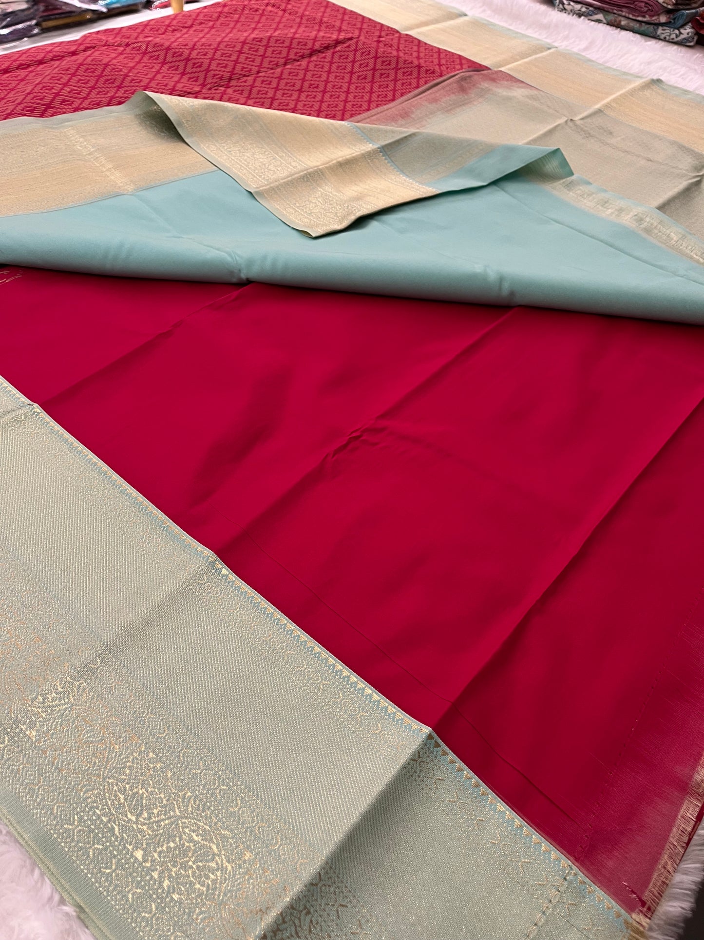 Kanchi  Semi Silk F4