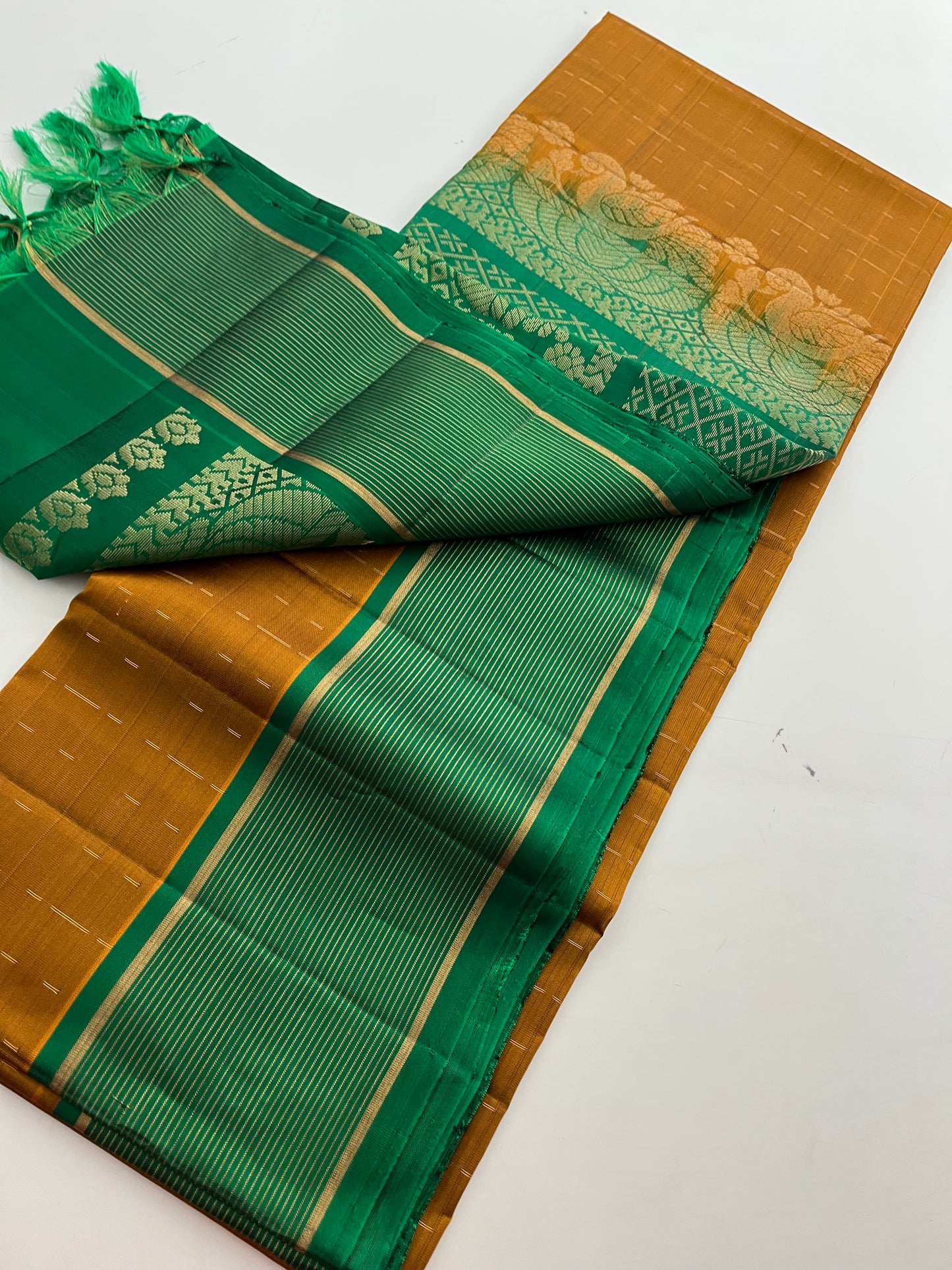 Ju2PureMix silksaree