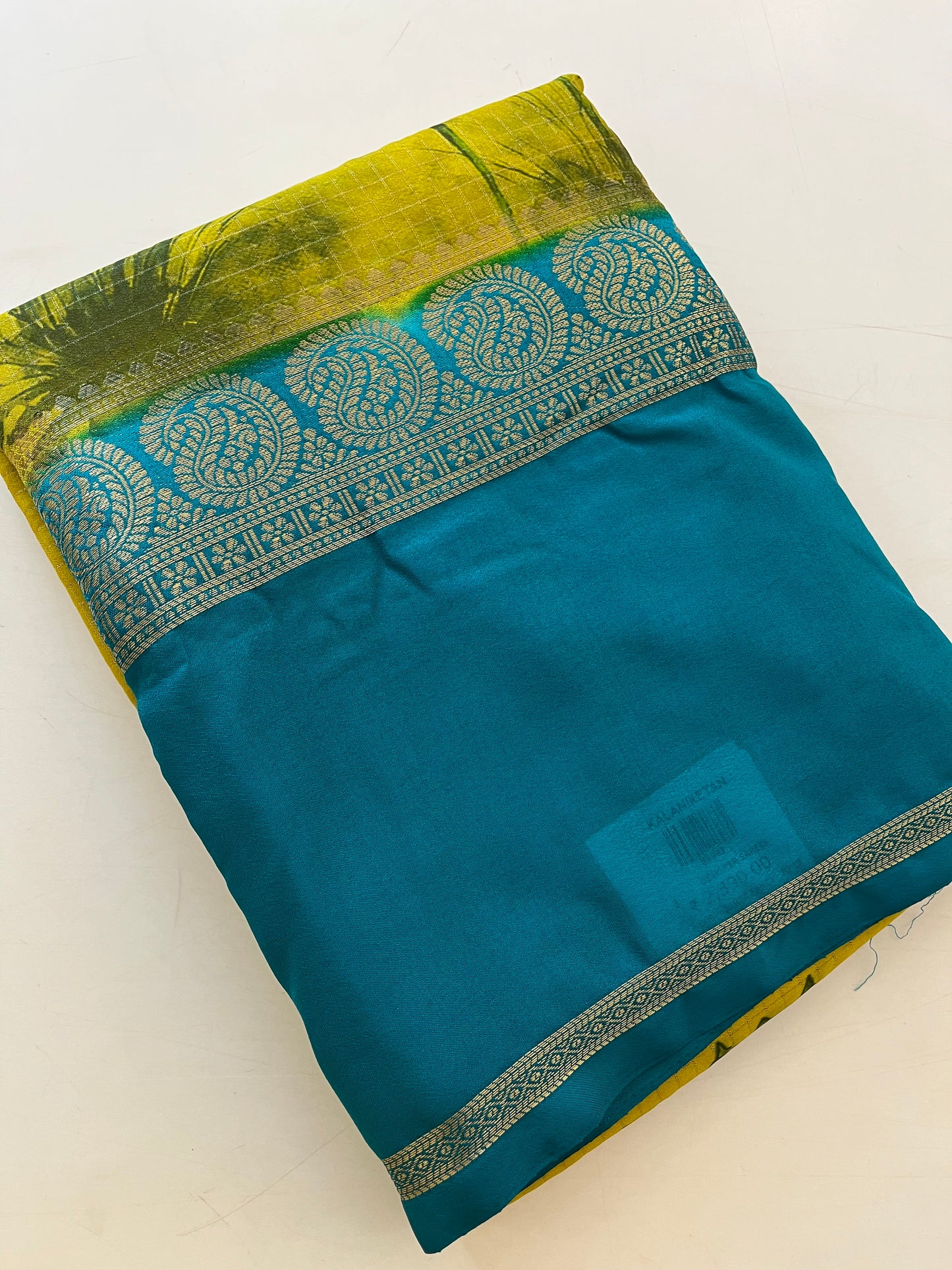 Designer crape fancy