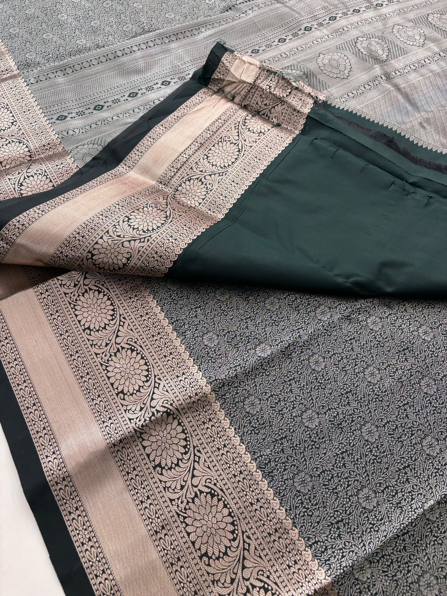 Tissue semi silk