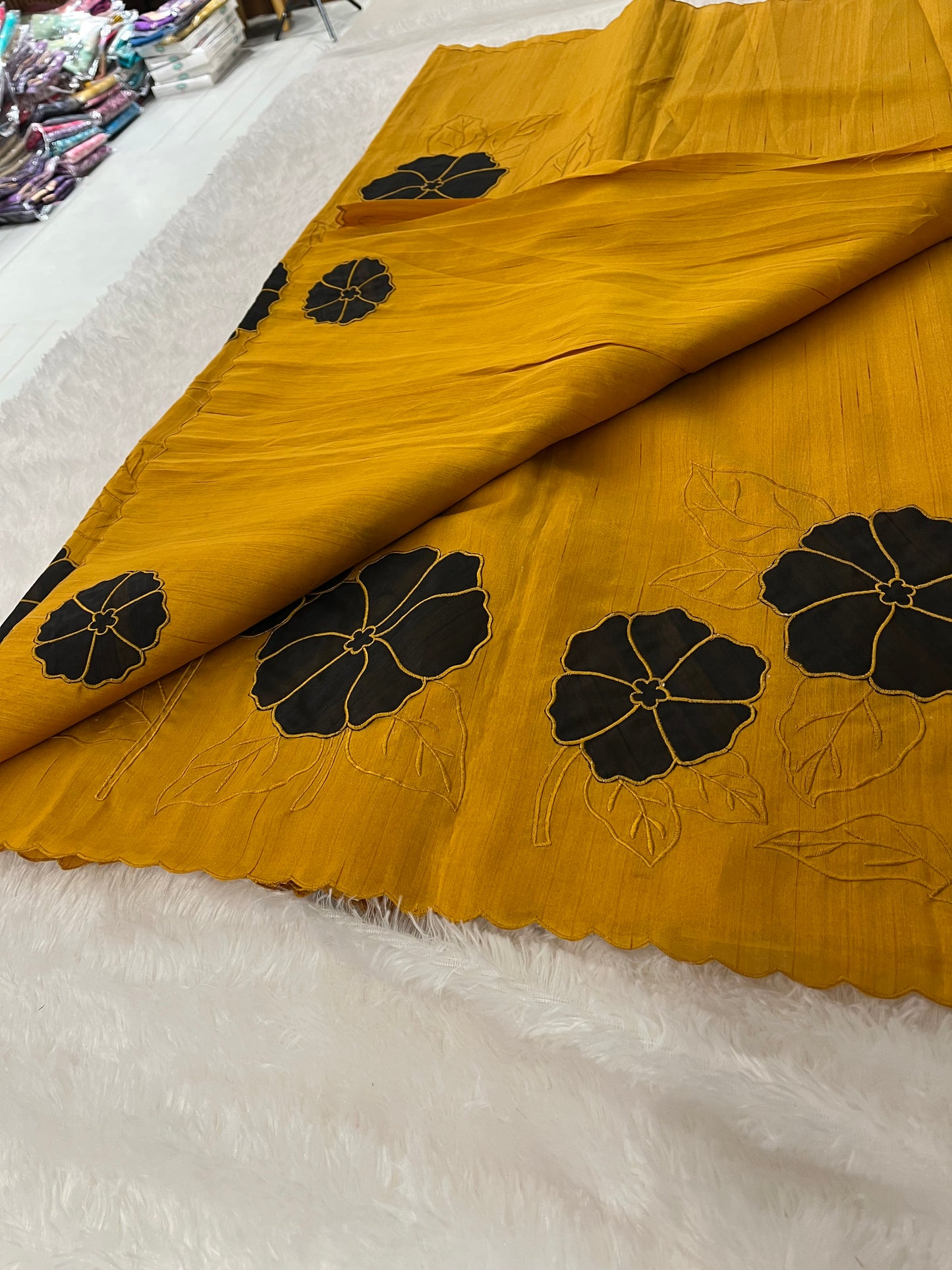 Tussar Appliqué J31