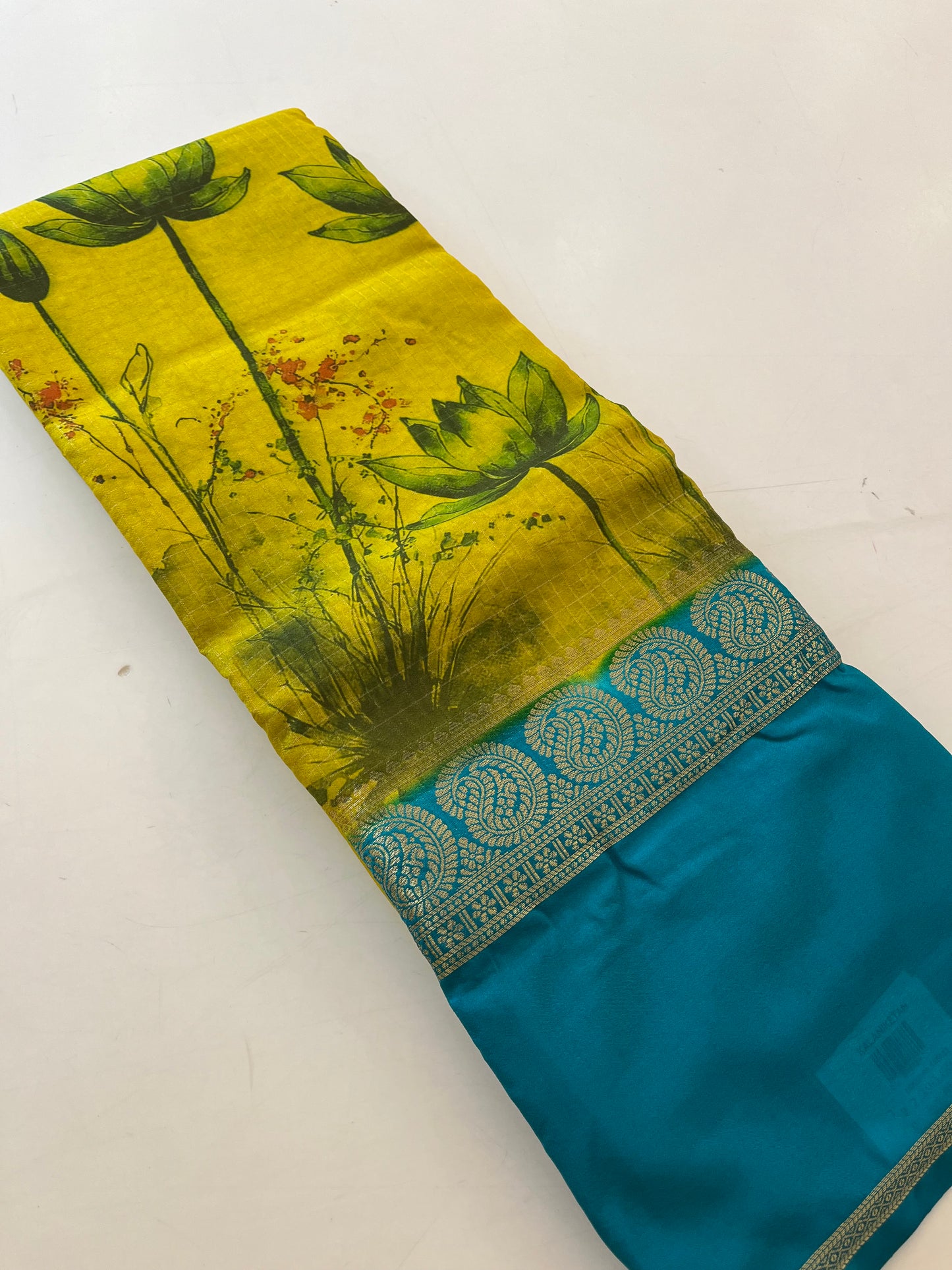 Designer crape fancy