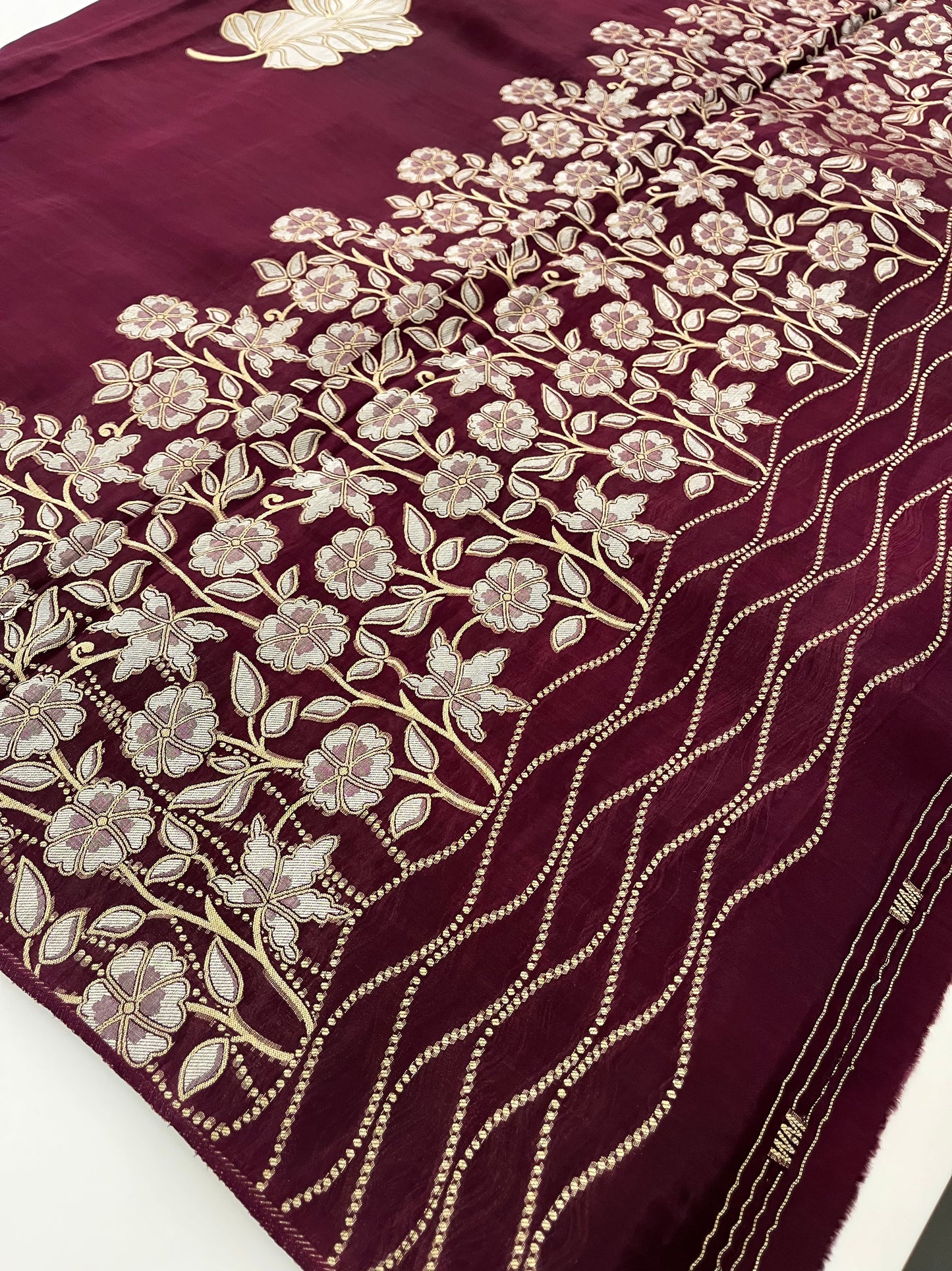 Chinnon Silk Premium Lily Green x Red-1121