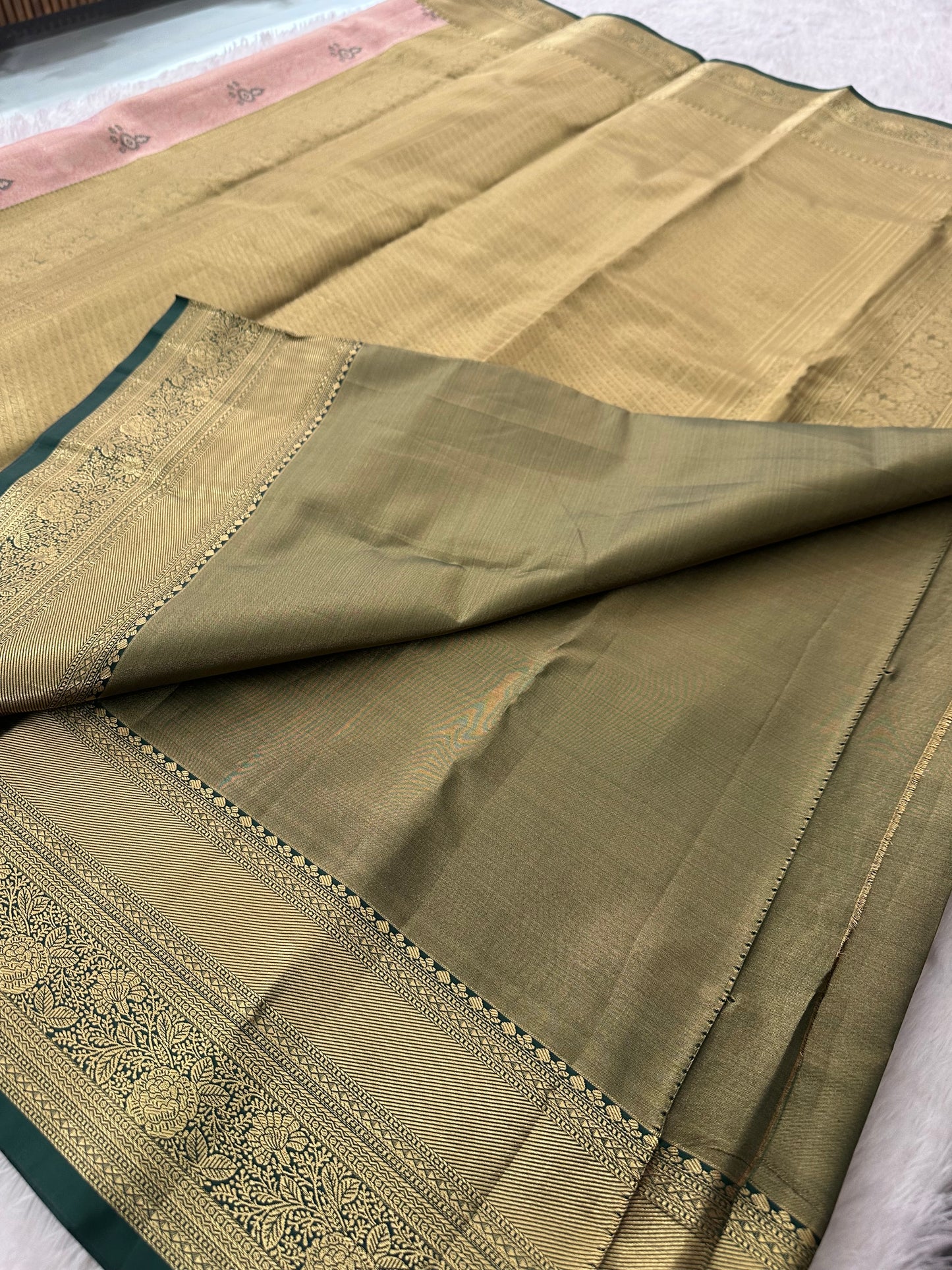 Kanchi Tissue Semi Silk-M16