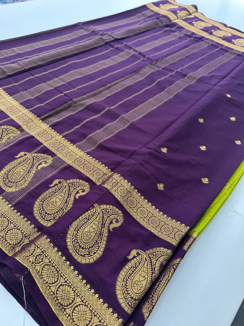 Vintage Semi Crepe Silk Saree with contrast butti blouse and mango border-Au15