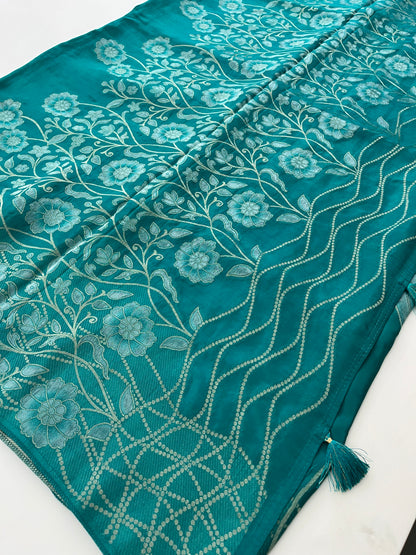 Chinnon Silk Premium Lily Green x Red-1121