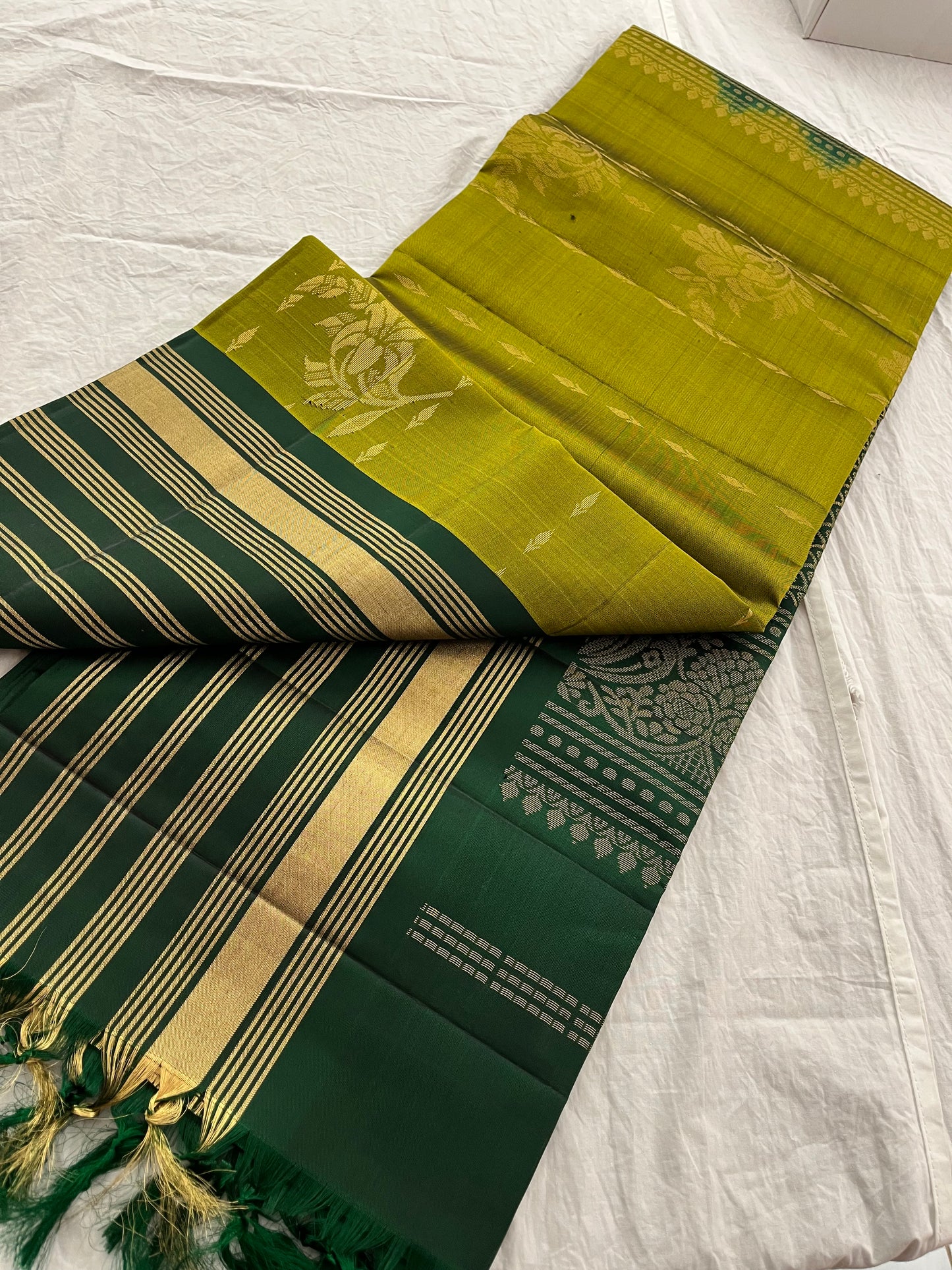 131 ✨✨PURE SILK SAREE✨✨