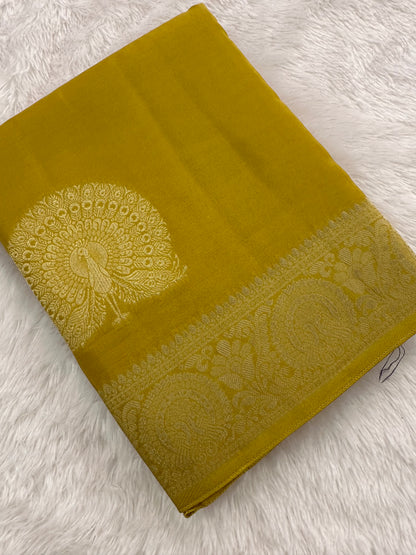 Designer Chinnon Crape-M28