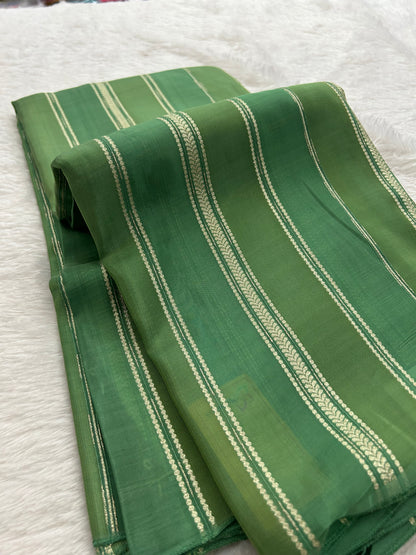 DESIGNER PARTYWEAR SAREE WITH CONTRAST BLOUSE-PISTA X BOTTLE GREEN