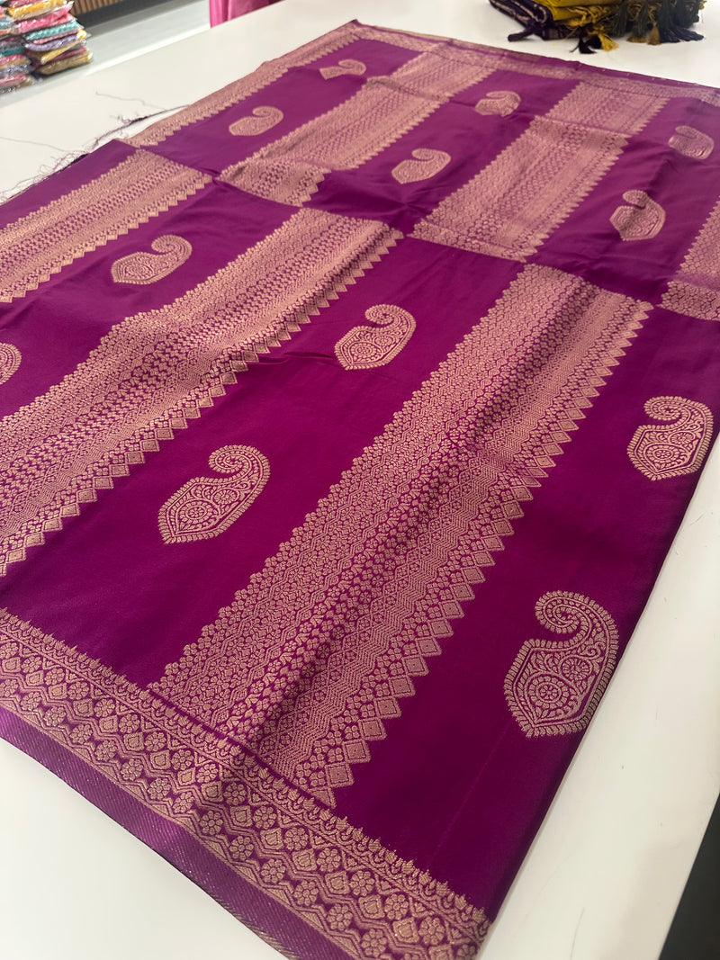 Banarsi Crape Fancy 🌹-AU6