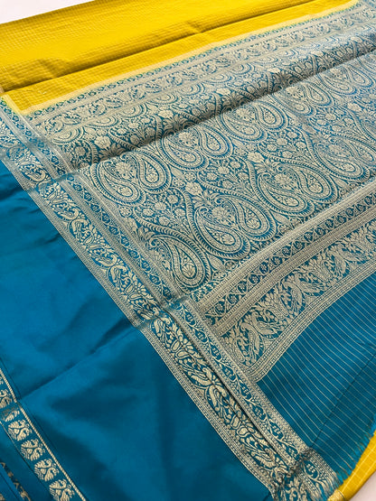 Crape checks contrast